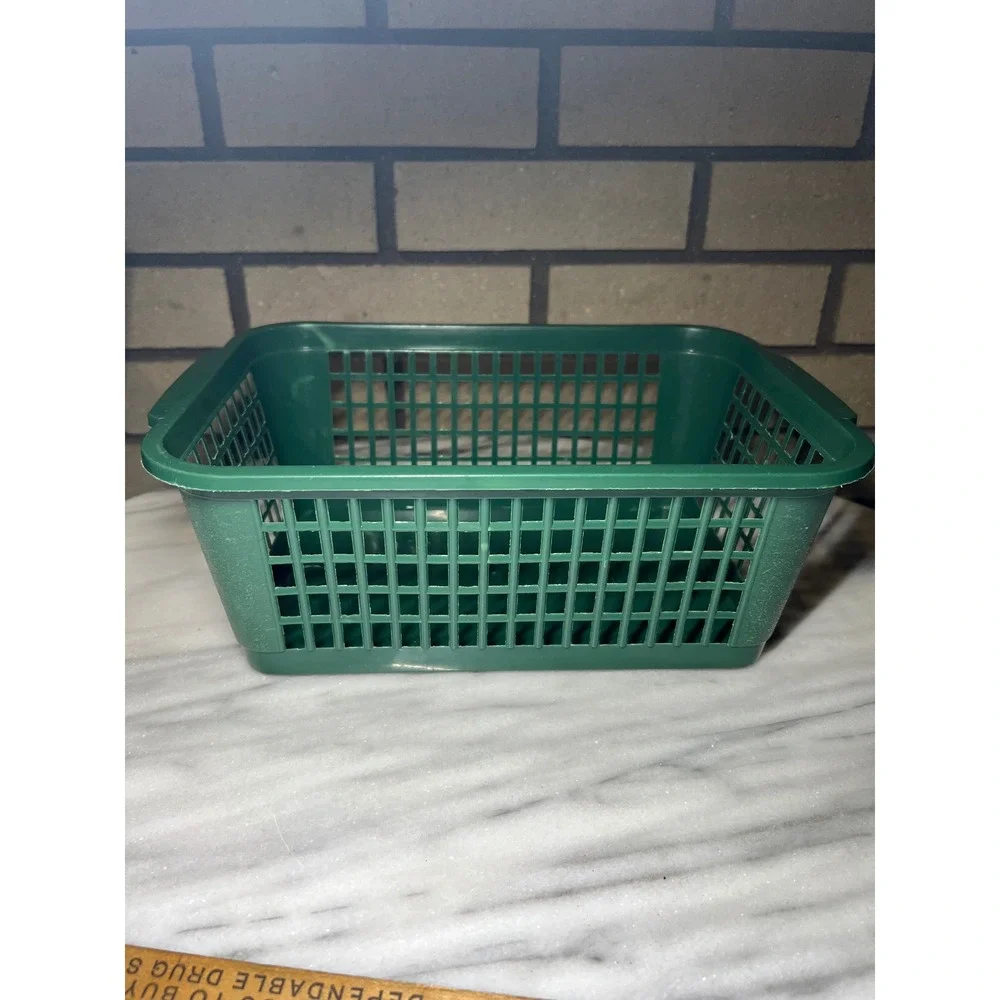 VTG Gensini Hunter Green Plastic Storage Basket Dorm Room Organizer Small  Tote